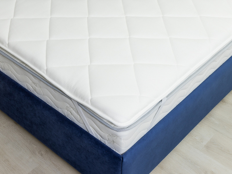 Топпер-наматрасник Care